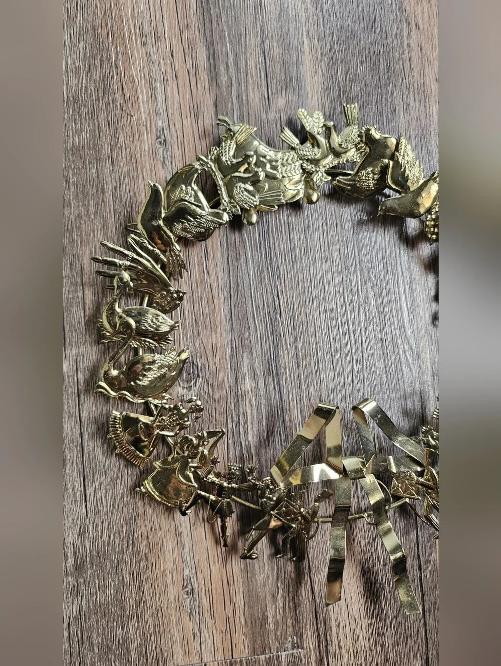 Vintage Dresden 12 Days of Christmas Metal wreath